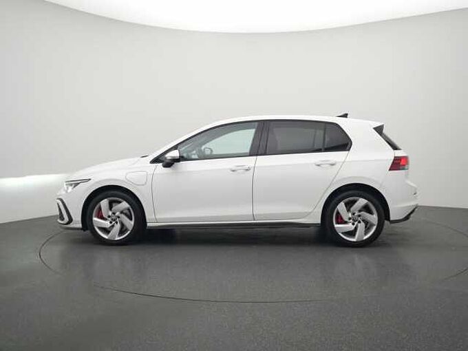 Volkswagen Golf VIII eHybrid GTE DSG NAVI SHZ PDC
