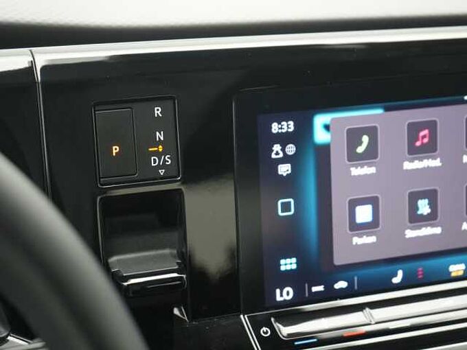 Volkswagen T7 Multivan Life DSG 7 SITZER AHK HUD VIS-A-VIS