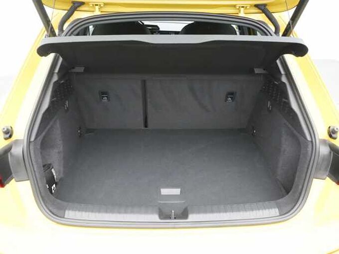 Audi A3 VIRT PDC S-TRON ACC NAVI