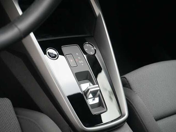 Audi A3 Sportback S line S-TRON AHK NAVI ACC VIRT