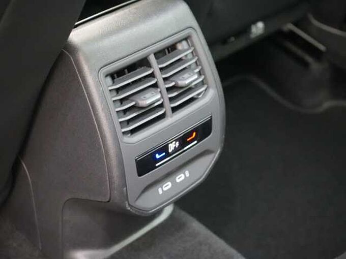 CUPRA Formentor KAM PDC ACC AHK NAVI SHZ