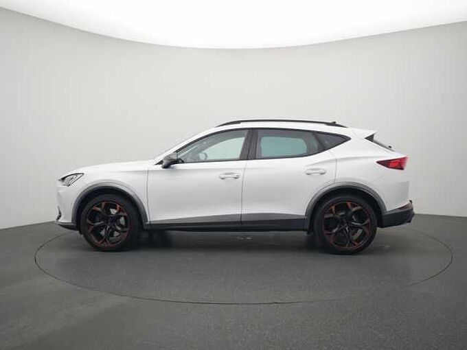 CUPRA Formentor KAM PDC ACC AHK NAVI SHZ