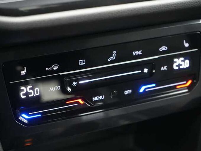 Volkswagen Tiguan Allspace R-Line 4Motion AHK ACC NAVI SHZ