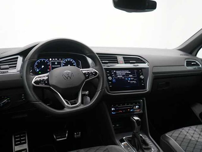 Volkswagen Tiguan Allspace R-Line 4Motion AHK ACC NAVI SHZ