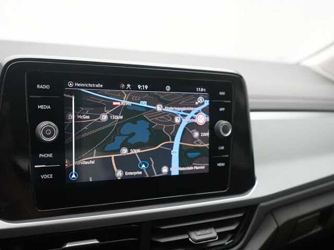 Volkswagen T-Roc Life VIRT NAVI LED SHZ PDC