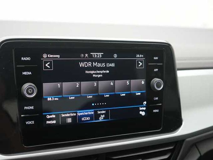 Volkswagen T-Roc NAVI LED PDC SHZ KLIMA
