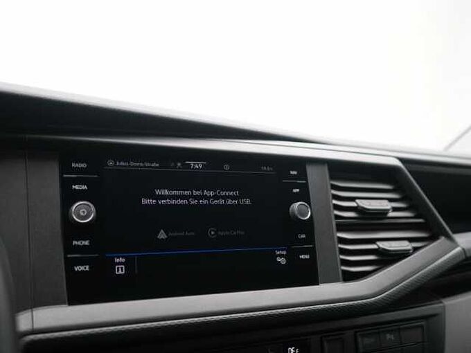 Volkswagen T6.1 Caravelle lang DSG 2X SCHIEBETÜR NAVI PDC