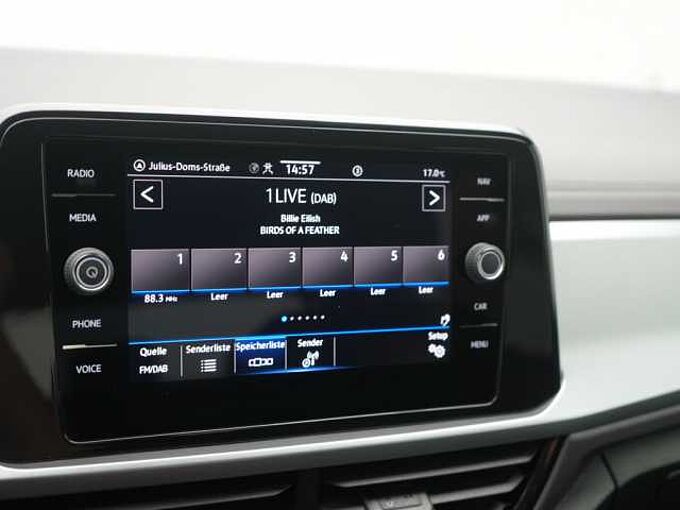Volkswagen T-Roc LED PDC SHZ NAVI KLIMA