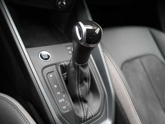 Audi A1 Sportback S line STRON SPORTSITZE APP KAM SHZ