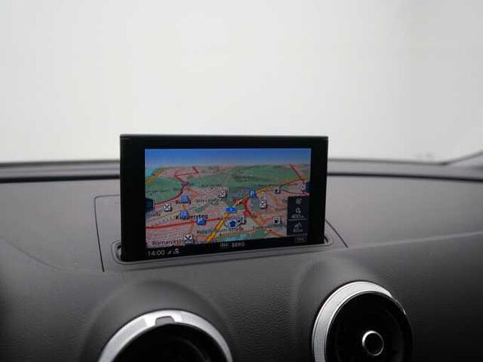 Audi S3 Sportback STRON NAVI LEDER MATRIX KAM SHZ PDC