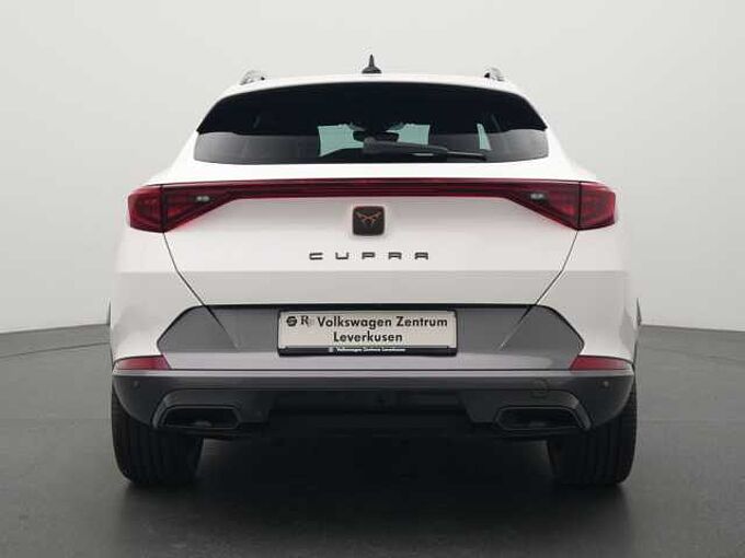 CUPRA Formentor 4Drive DSG PANO AHK ACC KAM SHZ APP