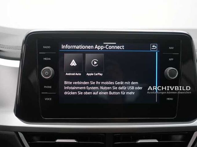 Volkswagen T-Roc TSI Life NAVI SHZ PDC LED