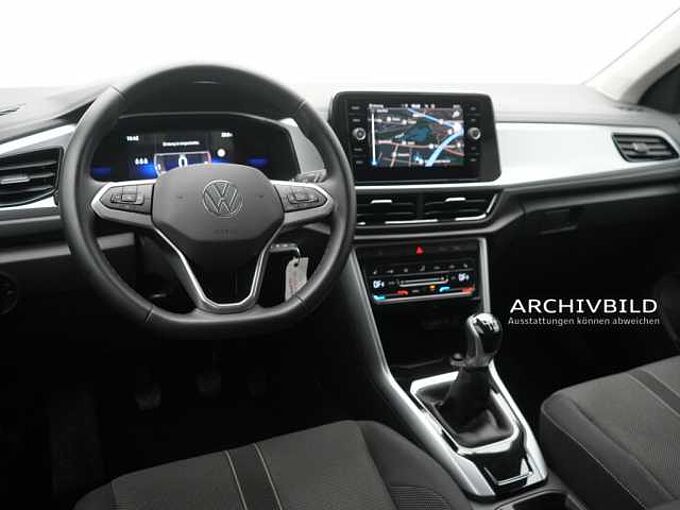 Volkswagen T-Roc TSI Life NAVI SHZ PDC LED