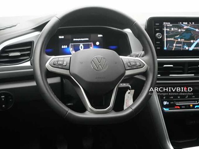 Volkswagen T-Roc TSI Life NAVI SHZ PDC LED