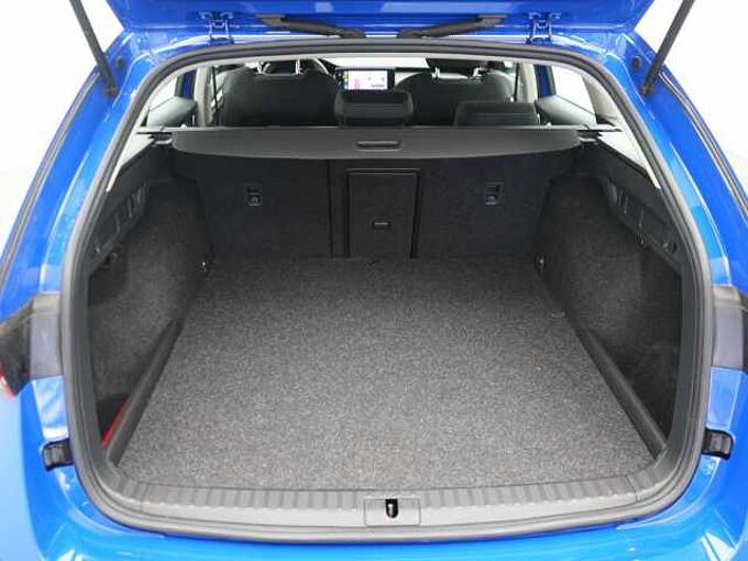 SKODA OCTAVIA Combi TSI iV DSG AHK APP VIRT LENKRADHZ