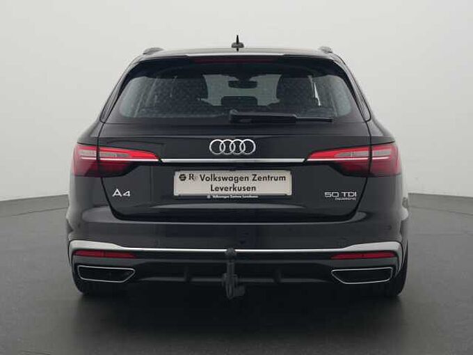 Audi A4 Avant Quattro S line NAVI AHK LEDER KAM SHZ