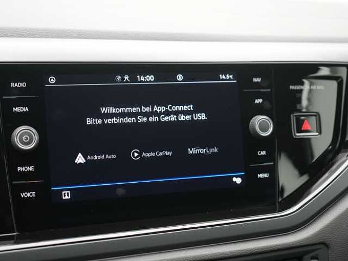 Volkswagen Polo R-Line ACC MATRIX LED VIRT APP