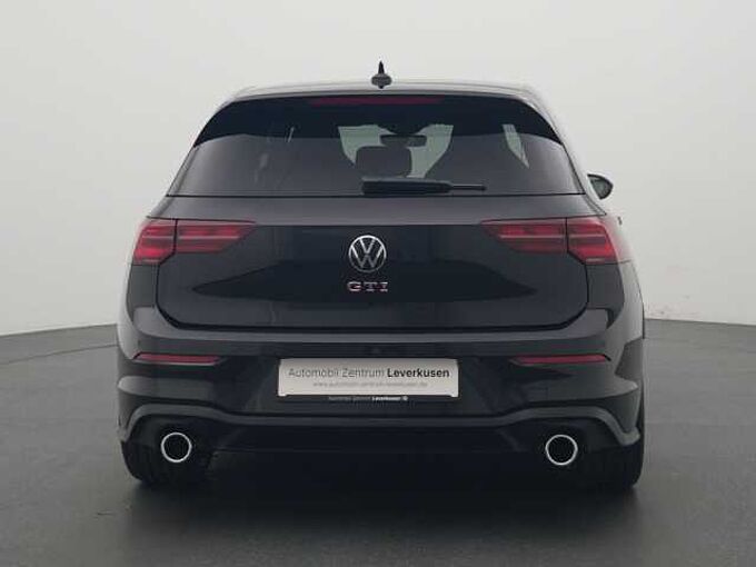 Volkswagen Golf VIII GTI DSG PANO MATRIX NAVI HUD ACC APP