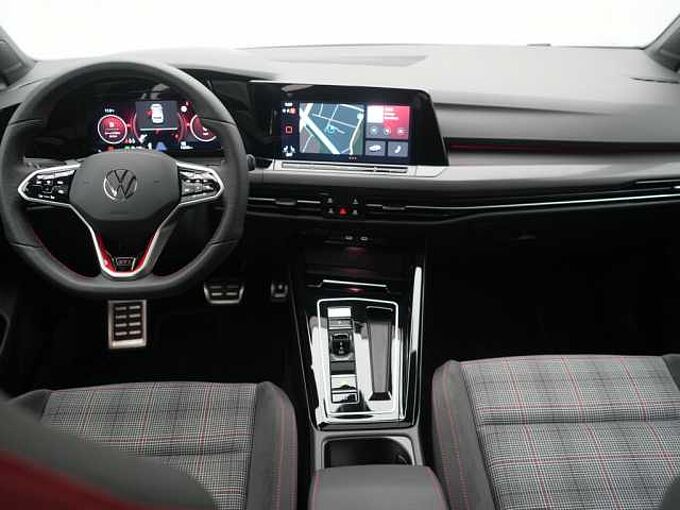 Volkswagen Golf VIII GTI DSG PANO MATRIX NAVI HUD ACC APP