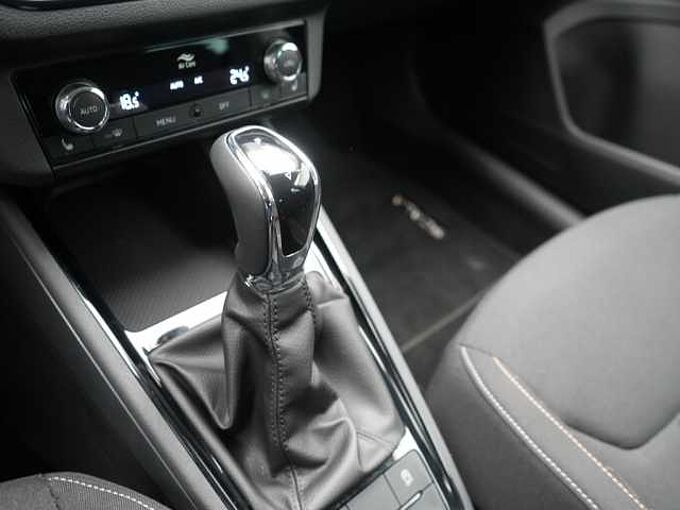 SKODA SCALA Tour DSG VIRT ACC SHZ LED APP CONNECT