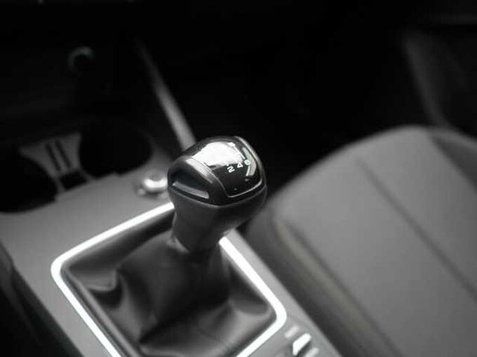 Audi Q2 TFSI KLIMA LED SHZ