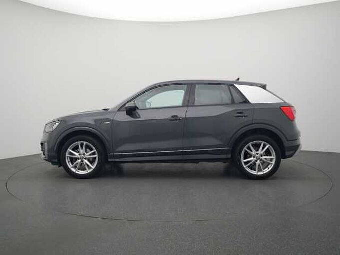 Audi Q2 PDC LEDER KLIMA S TRON