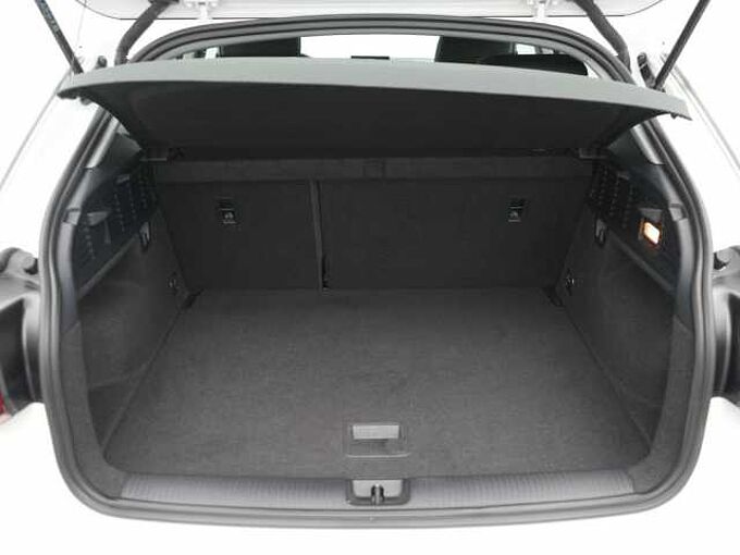 Audi Q2 LED SHZ KLIMA