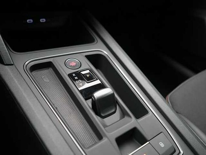 CUPRA Leon ST DSG LEDER CARPLAY NAVI VIRT AHK ACC LED