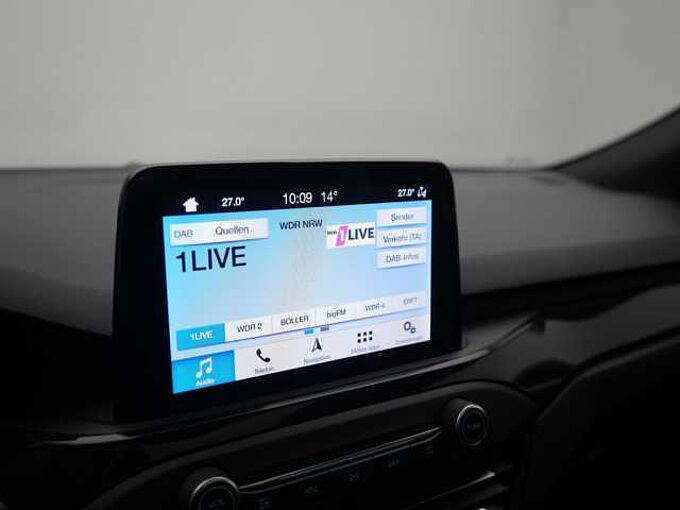 Ford Focus ST NAVI PANO VIRT KAM B&O HUD LEDER ACC