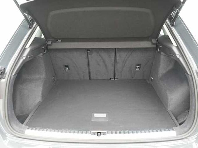 Audi Q3 advanced S-TRON VIRT PDC KAM SHZ NAVI ACC