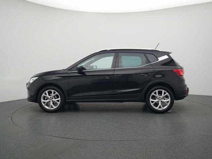 SEAT Arona FR TSI NAVI VIRT ACC KAM SHZ APP