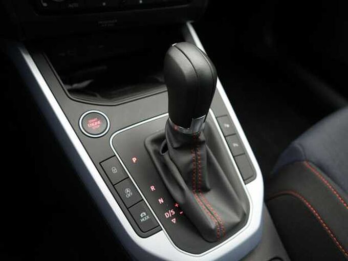 SEAT Arona FR VIRT APP SHZ KAM LED ACC PDC NAVI