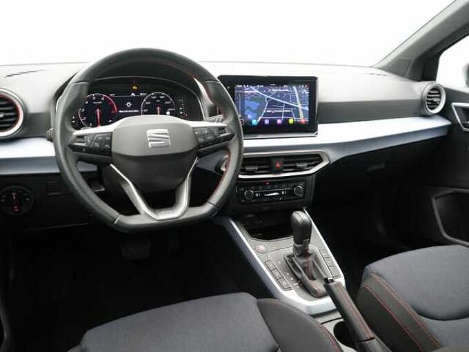 SEAT Arona FR VIRT APP SHZ KAM LED ACC PDC NAVI