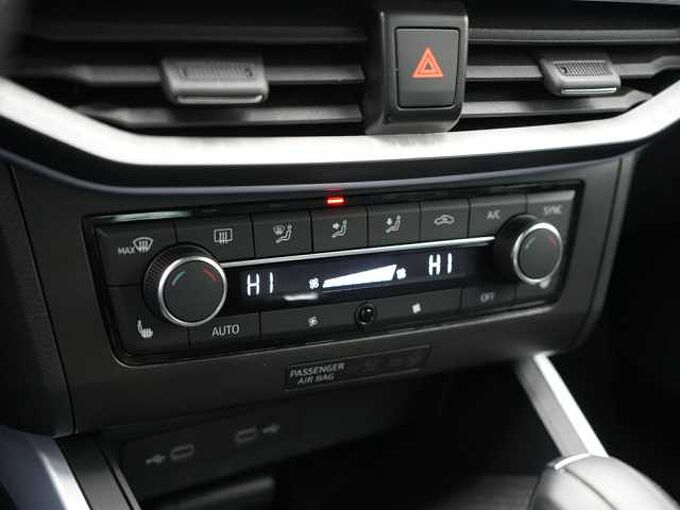 SEAT Arona FR VIRT APP SHZ KAM LED ACC PDC NAVI