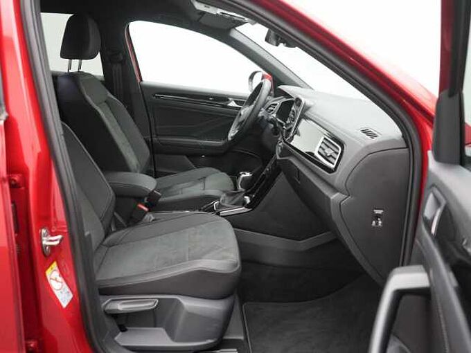 Volkswagen T-Roc R-Line DSG STANDHZ AHK ACC DCC NAVI MATRIX
