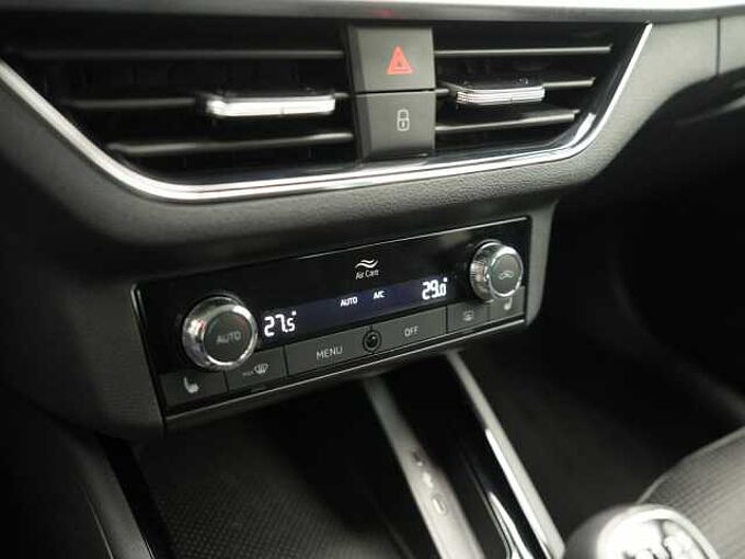 SKODA KAMIQ Tour AHK KAM SHZ APP CONNECT LED