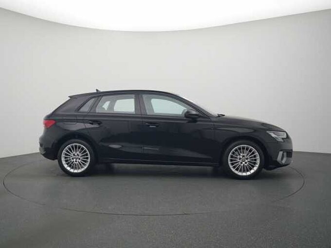 Audi A3 Sportback Advanced S-TRON AHK ACC NAVI VIRT