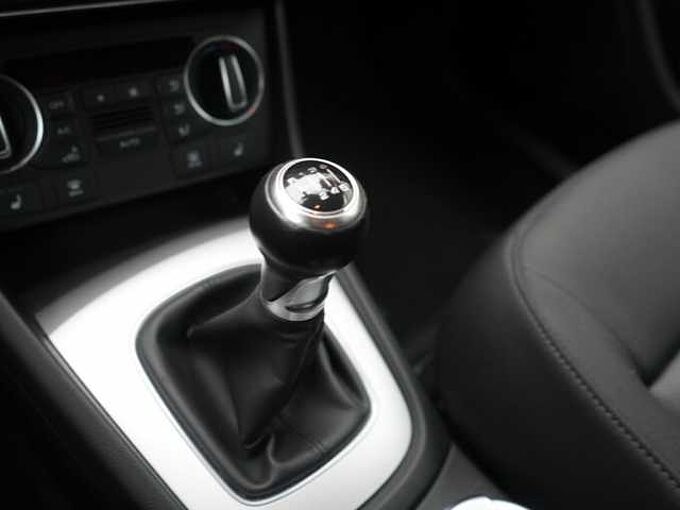 Audi Q3 AHK NAVI XENON SHZ PDC KLIMA