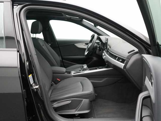 Audi A4 Avant advanced STRON PANO LEDER NAVI VIRT ACC