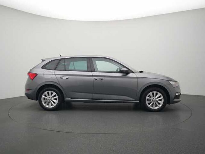 SKODA SCALA Tour DSG SHZ LED PDC ACC VIRT APP