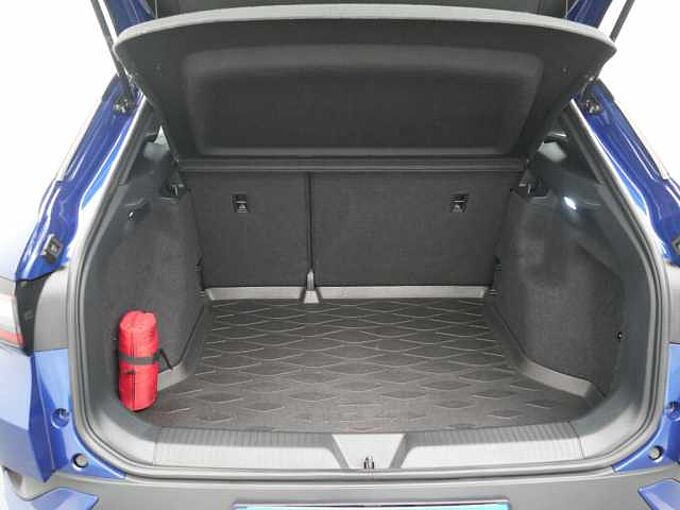Volkswagen ID.4 Pure City NAVI VIRT ACC APP CONNECT SHZ LED