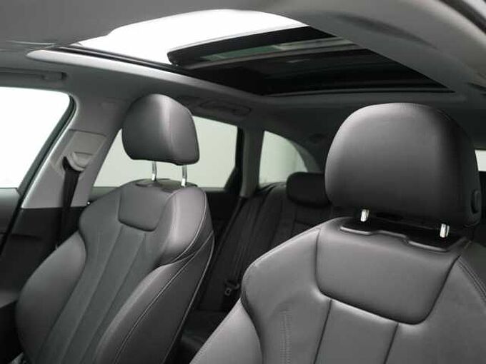 Audi A4 S TRON PDC LEDER NAVI SHZ VIRT APP