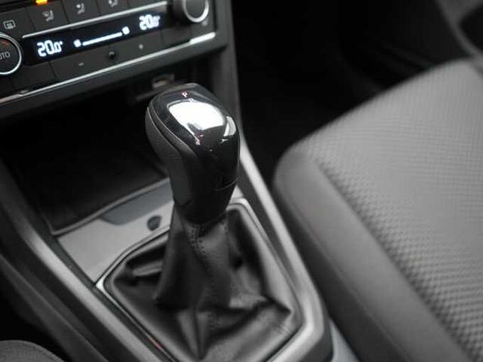 Volkswagen T-Cross DSG SHZ ACC APP CONNECT