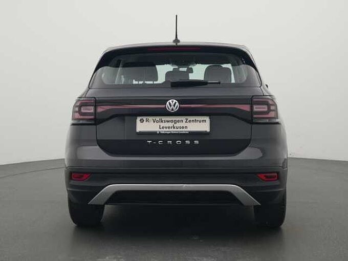 Volkswagen T-Cross DSG APP CONNECT ACC SHZ