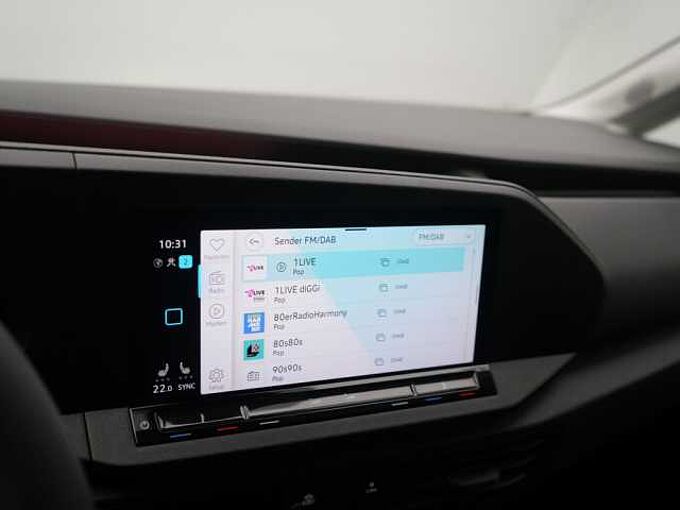 Volkswagen Caddy Maxi Lang 7-SITZER NAVI AHK KAM LED PDC