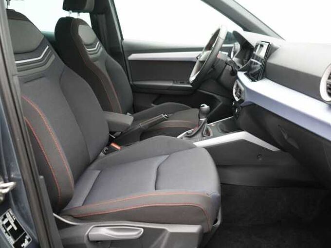 SEAT Arona TSI FR NAVI ACC APP LED SHZ VIRT KAM PDC