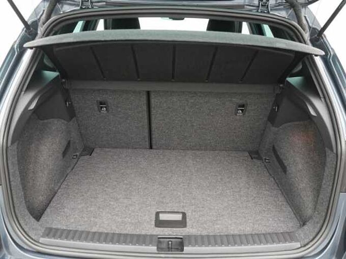 SEAT Arona TSI FR NAVI ACC APP LED SHZ VIRT KAM PDC