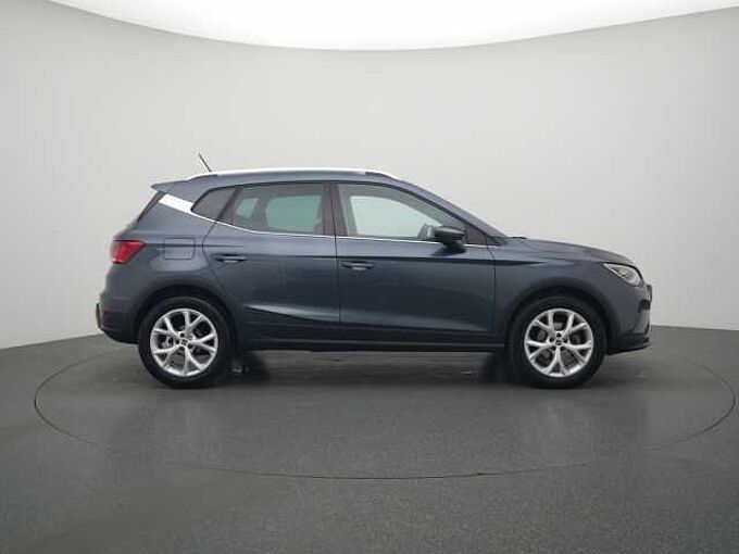 SEAT Arona TSI FR NAVI ACC APP LED SHZ VIRT KAM PDC