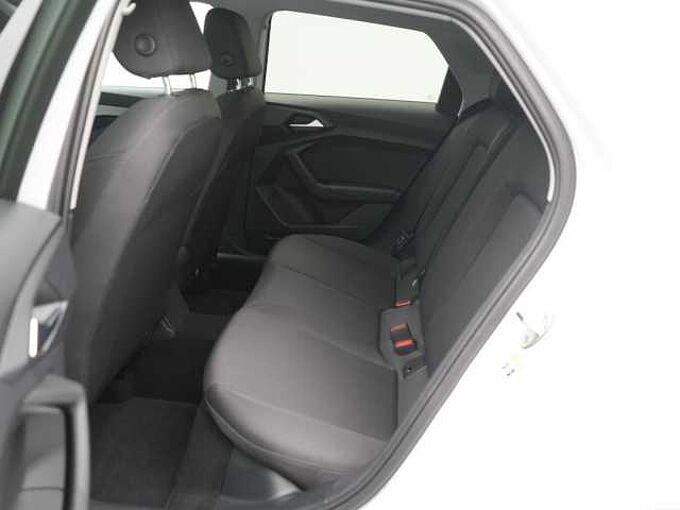 Audi A1 Sportback advanced S-TRON NAVI VIRT SHZ PDC