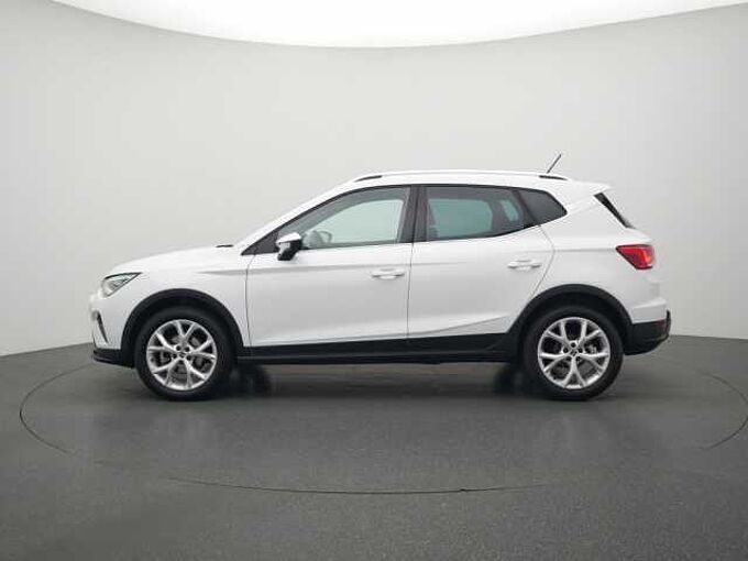 SEAT Arona TSI FR APP CONNECT SHZ PDC KAM NAVI